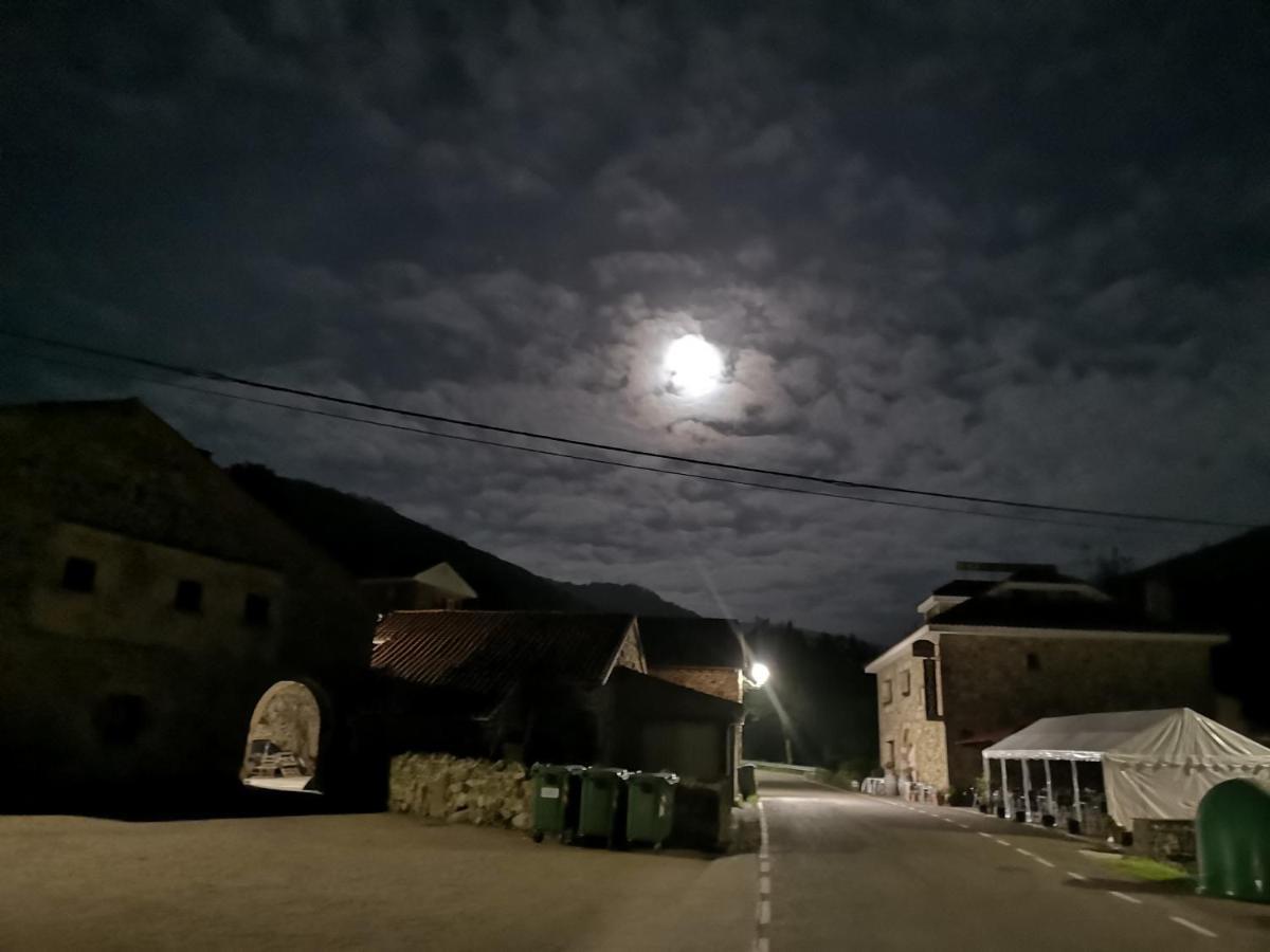 Posada Rural Peñasagra Quintanilla Bagian luar foto