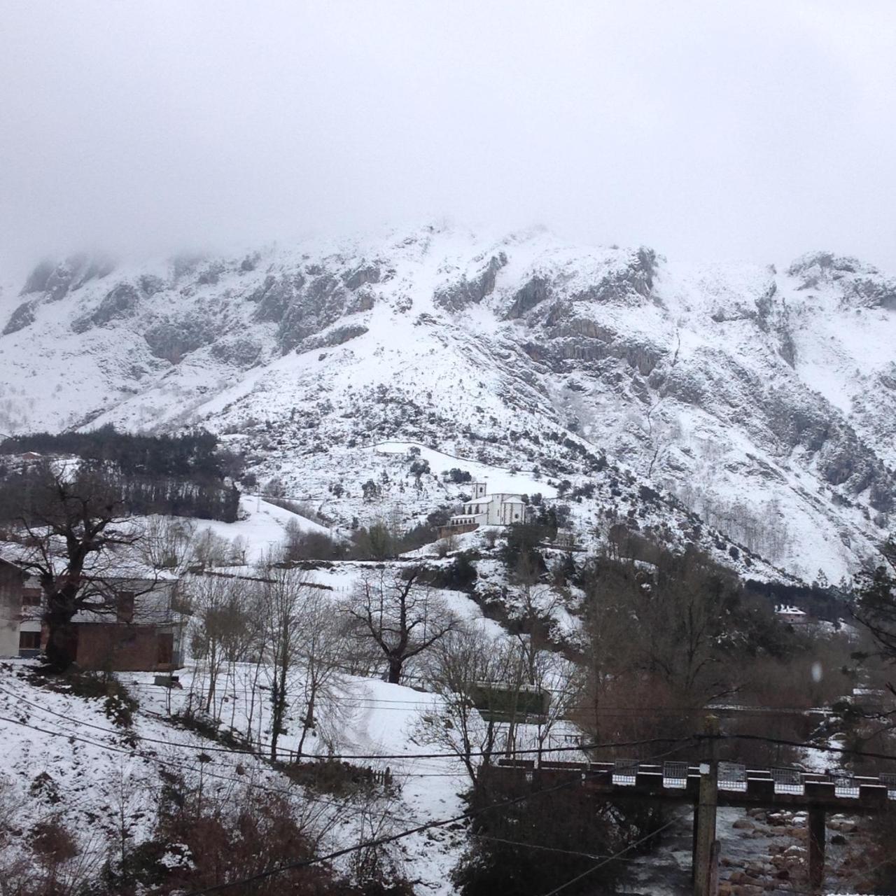 Posada Rural Peñasagra Quintanilla Bagian luar foto